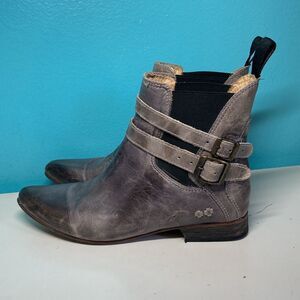 Bed-Stu Ravine Genuine Unique Imperfect Size 8 Gray Leather Booties Bench Made